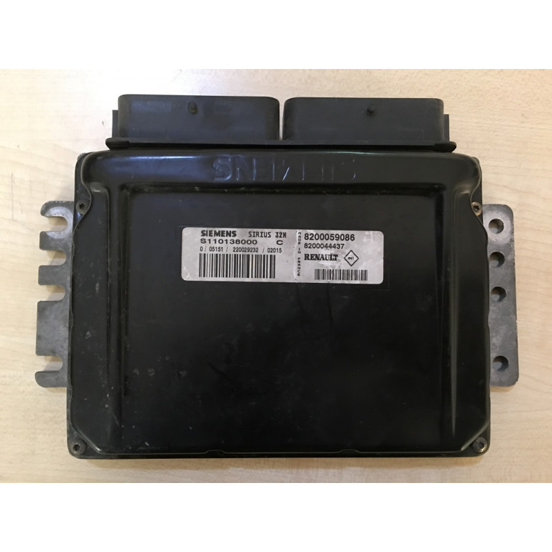 ENGINE ECU SIEMENS SIRIUS 32N S110138000C RENAULT 8200059086 8200044437